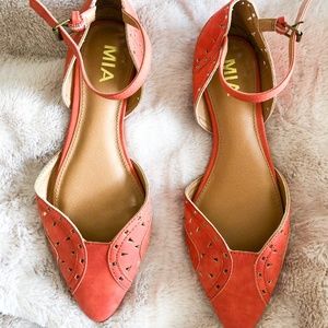Mia Laser Cut Flats